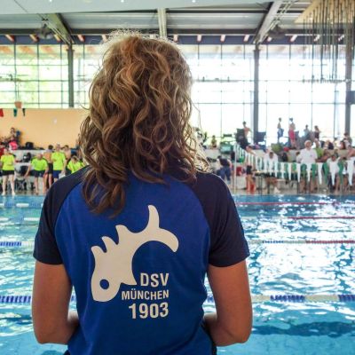 Sportbekleidung für den Damenschwimmverein München e.V.