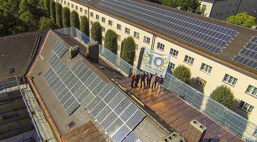 Luftaufnahmen für 10 Jahre Solarparks von Green City